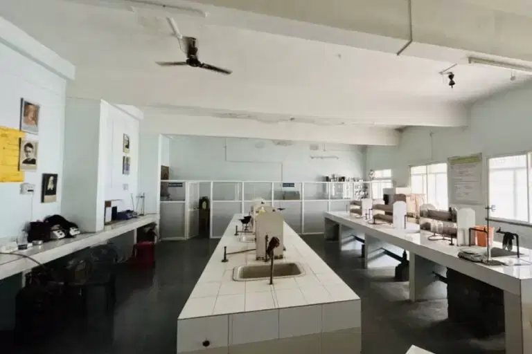 R.P. College of Pharmacy Classroom/Lab photo 8